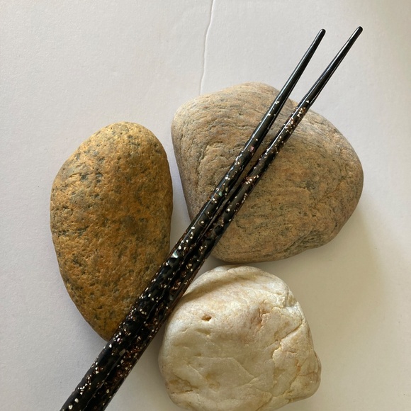 Chopsticks Mother-of-Pearl Chip Asian 1964-65 World’s Fair Memorabilia - Picture 4 of 8